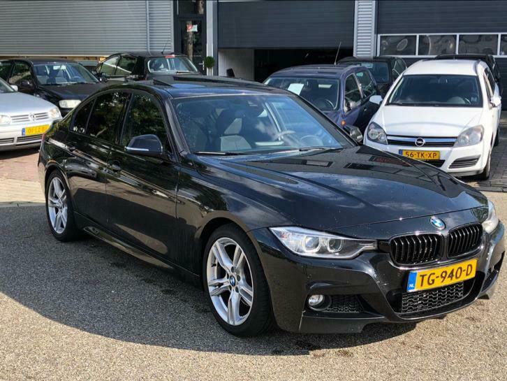 BMW 3-Serie 3.0D 330d 286PK AUT (f30) Zwart M-Performance