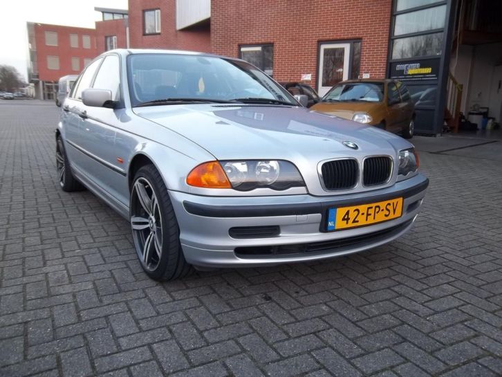 BMW 3-Serie 316 2000 executive full options BEAUTY