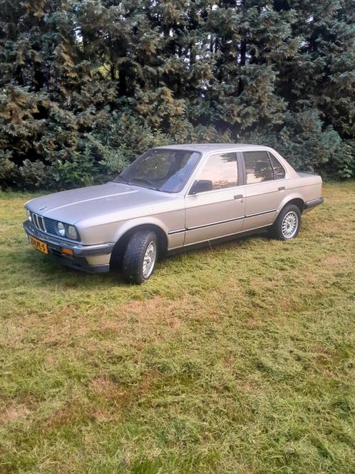 BMW 3-Serie 318 1985 Beige