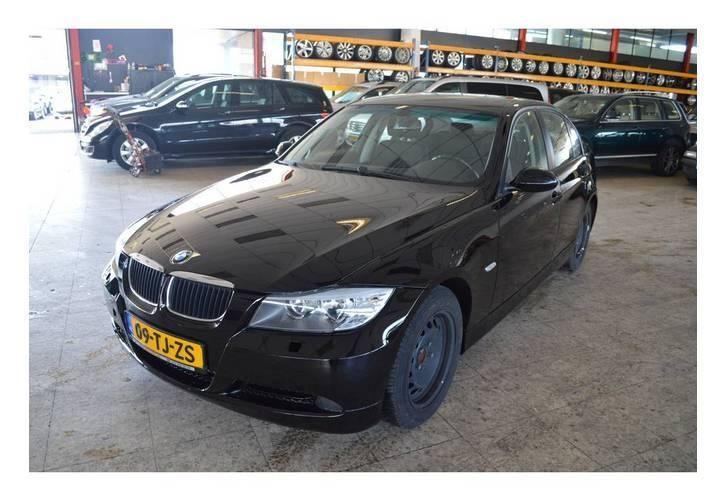 BMW 3-SERIE 318d