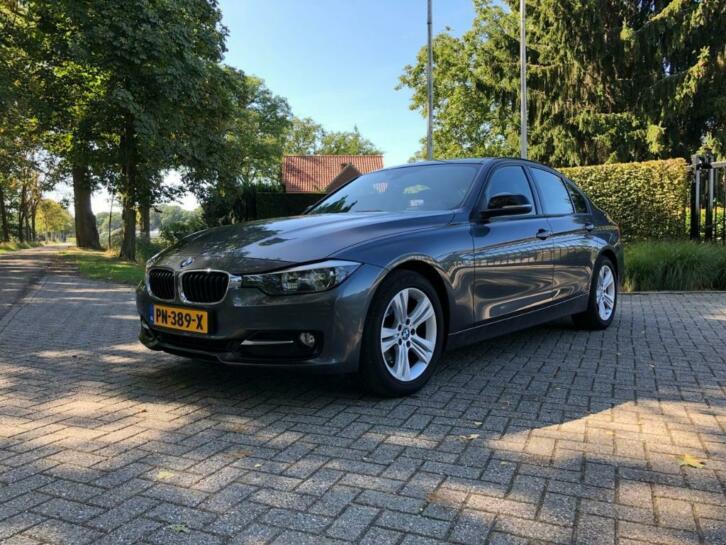 BMW 3-Serie 318D F30 2014 Automaat Sport-line