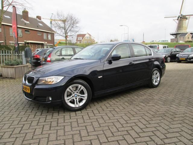 BMW 3-Serie 318i Business Line