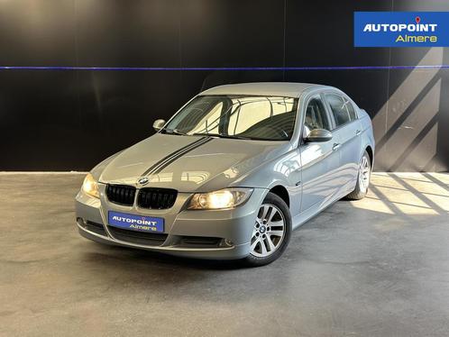 BMW 3-serie 318i Dynamic Executive Uitlaatsysteem  Airco