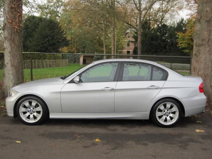 BMW 3 Serie 320d Dynamic Exe( BTW auto) (bj 2005)