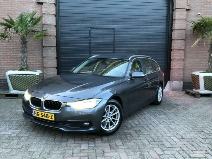 BMW 3-Serie 320D Touring Automaat PanoramadakLederNavi