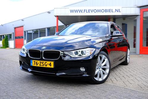 BMW 3-serie 320i 170PK High Executive LederNaviXenon