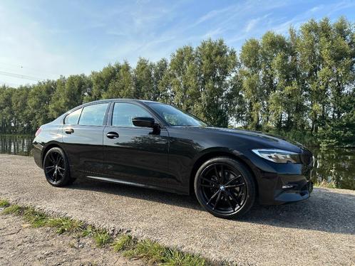BMW 3-Serie - 320i - 2020 FULL BLACK MET DEALER GARANTIE