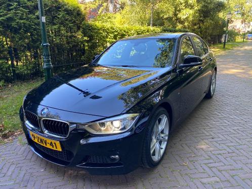 BMW 3-Serie 320i High Exec Sport 2015  Metallic, trekhaak