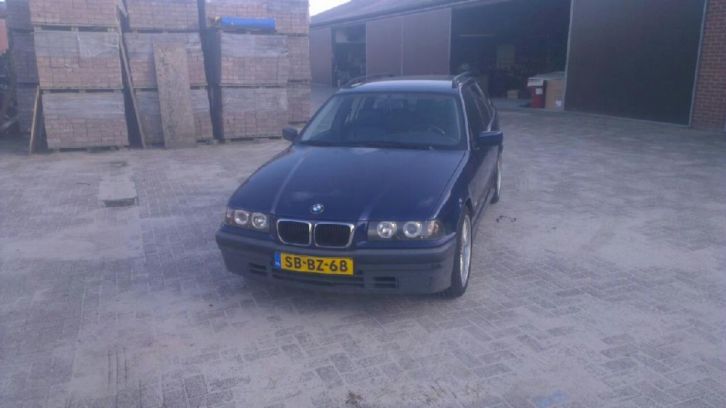 BMW 3-Serie 323 Touring AUT 1997 Blauw