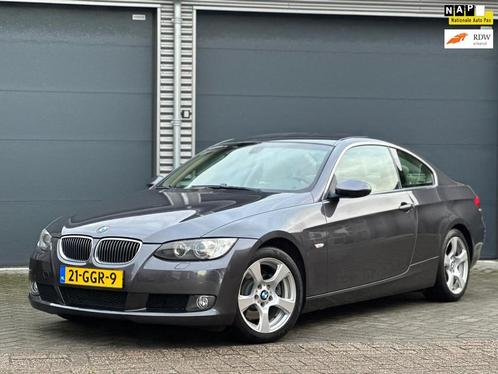 BMW 3-serie Coup 325i AUTOMAAT EXECUTIVE NL-AUTO NAP, 2e E