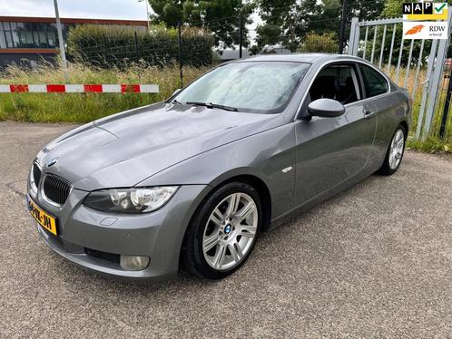 BMW 3-serie Coup 325i High EXE Navi Xenon Leder NAP 17inch