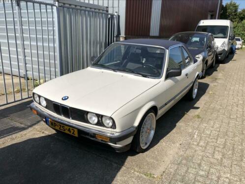 BMW 3-Serie (E30) 2.3 I 323 Baur Cabriolet TC AUT 1987 Wit