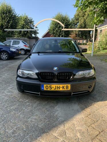 BMW 3-Serie (e46) 3.0 I 330 2002 Zwart