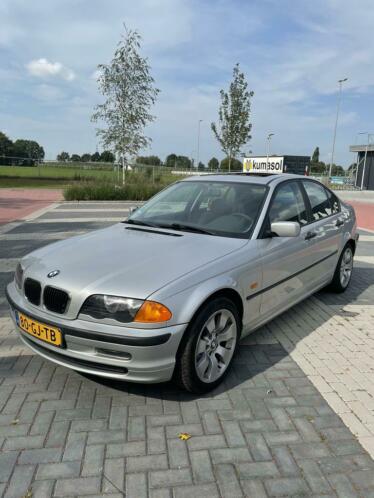 BMW 3-Serie (e90) 1.9 I 316 1999 Grijs