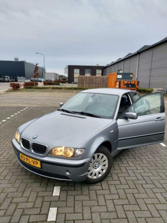 BMW 3-Serie (e90) 2.0 I 318 2004 Grijs