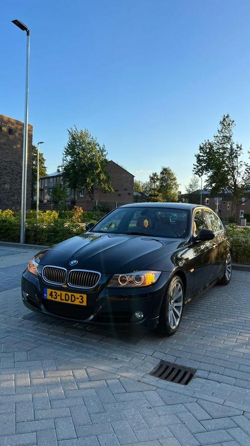 BMW 3-Serie (e90) 2.0 I 320 2010 Zwart  173500 km 