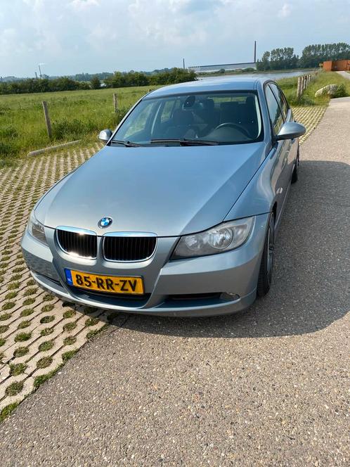 BMW 3-Serie (e90) 2.0 I 320 Grijs incl winterbanden nieuw