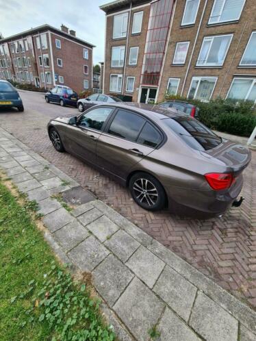 BMW 3-Serie (e90) 2.0D 320 EDE 120KW Aut8(f30) 2013 Bruin