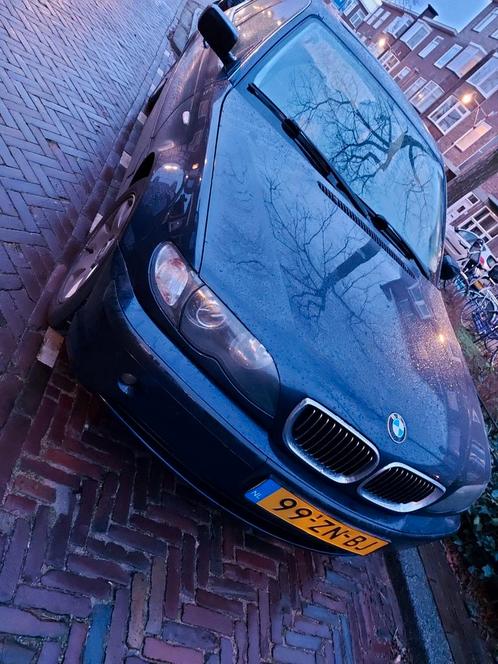 BMW 3-Serie (e90) 2.2 I 320 2002 Blauw