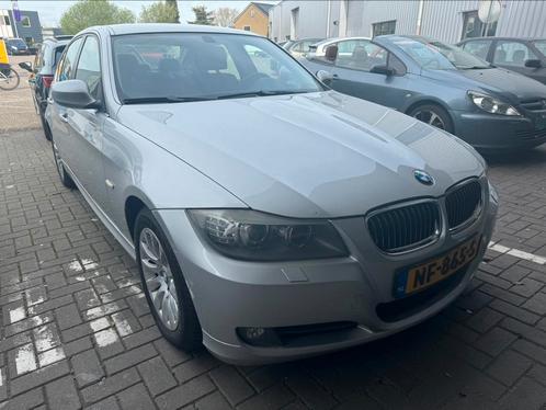 BMW 3-Serie (e90) 3.0 325I 160KW 2009 Grijs