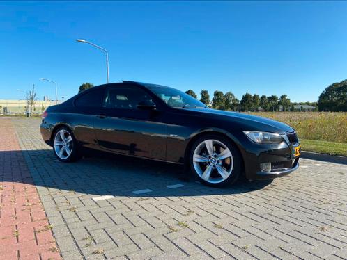 BMW 3-Serie (e92) 2.5 I 325 Coupe AUT 2007 Zwart