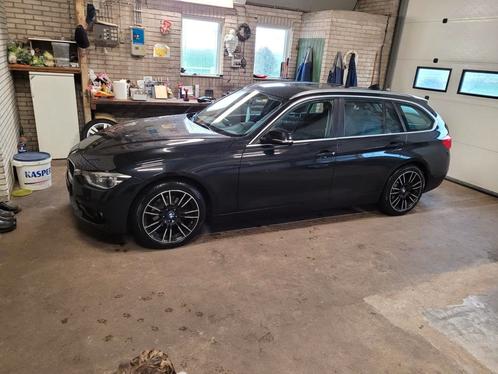BMW 3-Serie (F31) 2.0 316D Touring 2015 Zwart full led