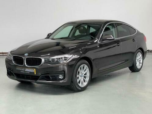 BMW 3 Serie Gran Turismo 320i GT Navigatie  Trekhaak