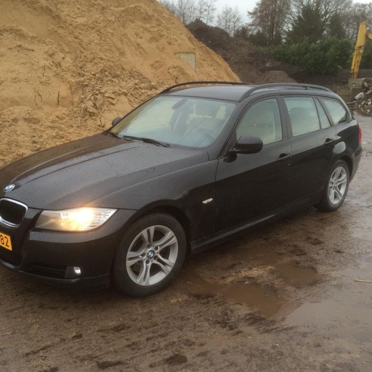 BMW 3 Serie Touring 318D Navi Leder PDC Nw APK Topstaat