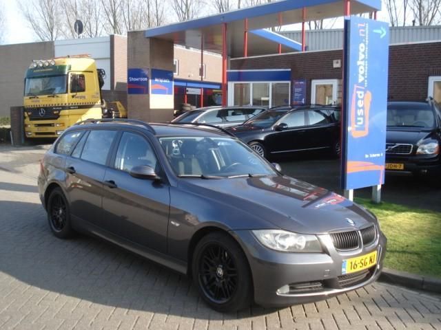 BMW 3 Serie Touring 320d Dynamic Executive (bj 2006)