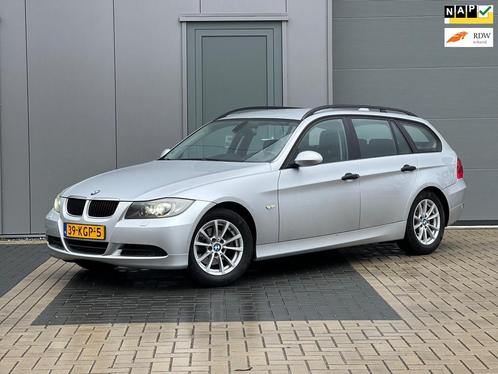 BMW 3-serie Touring 320i High Executive Automaat Navigatie C