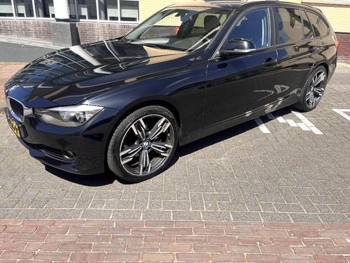 BMW 3-Serie Touring (f31 316i 136pk Aut 2015 Zwart