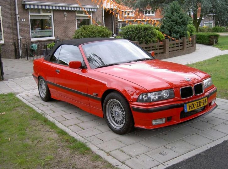 BMW 318i red cabrio APK 06-2015