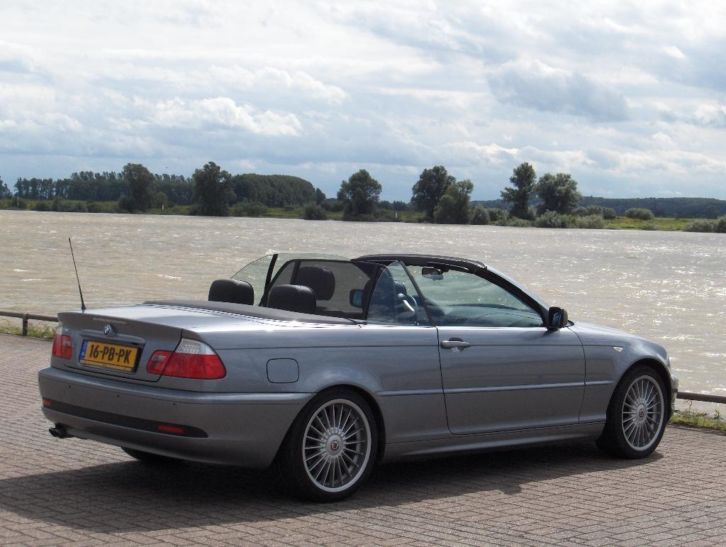 BMW 320Ci Cabrio AUT 0404, dealer onderhouden incl historie