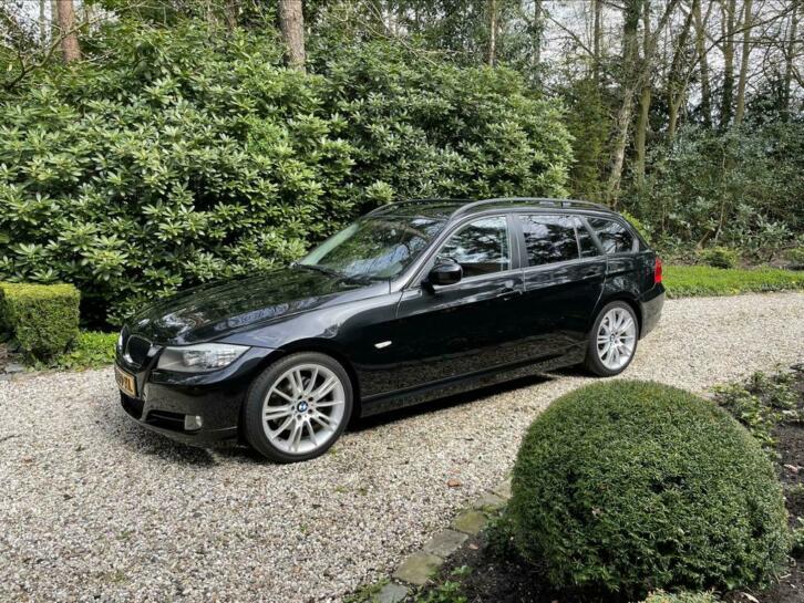 BMW 320i Touring (E91 face lift)