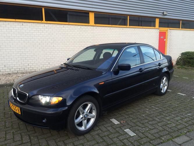 BMW 325i Executive XENON PDC CLIMA BJ03902