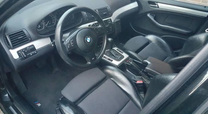 BMW 330D Touring AUT Sportsedition zwart Xenon NIEUW