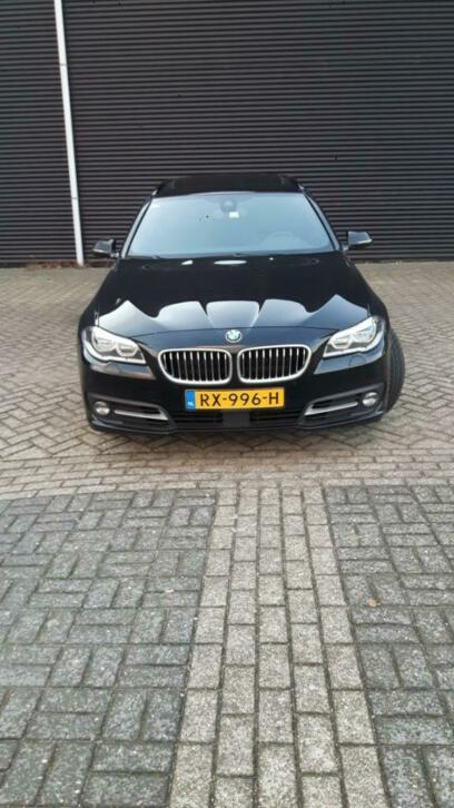 BMW 5-D Touring High Executive AUT VOL VOL Dec 2014 Zwart