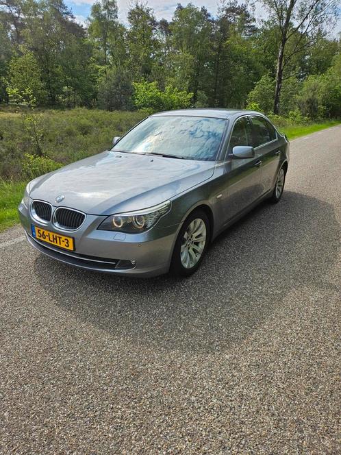 BMW 5-Serie 2.0 520I AUT 2010 Grijs