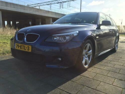 BMW 5-serie 2.0 520i Touring AUT 2010 Blauw M Pakket