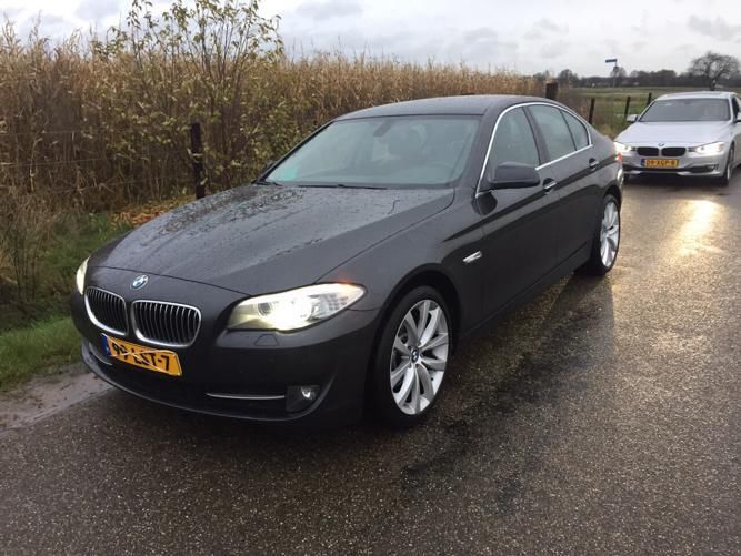 BMW 5-Serie 2.0 D 520 AUT 2010 Grijs f10