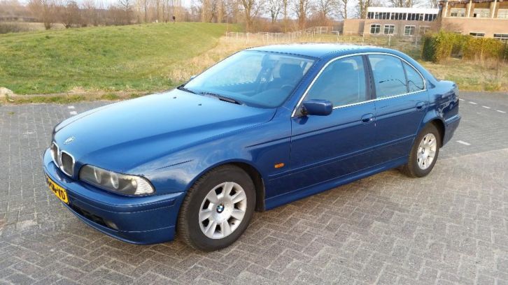 BMW 5-Serie 2.2 I 520 2000 Blauw