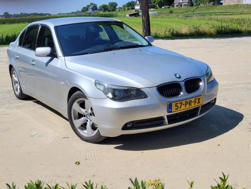 BMW 5-Serie 2.2 I 520 AUT 2004 Grijs