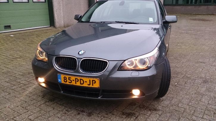 BMW 5-Serie 2.2 I 520 AUT 2004 Grijsvan 2e eigenaar voor 3e