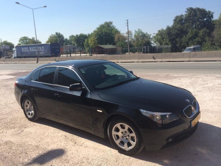 BMW 5-Serie 2.5 D 525 AUT 2005 Zwart 246.000KM NAP