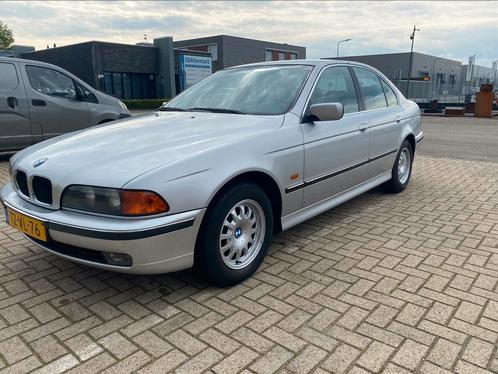 BMW 5-Serie 2.5 I 523 AUT 1998 Grijs