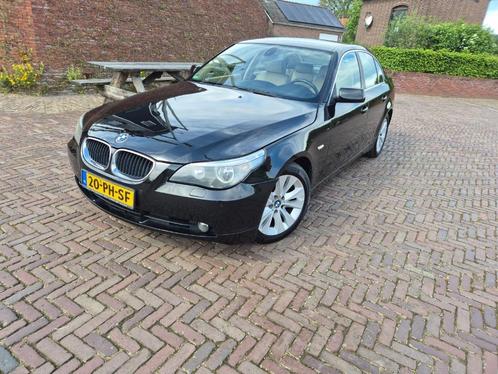 BMW 5-Serie 2.5 I 525 AUT 2004 Zwart, Sportief, Stijlvol