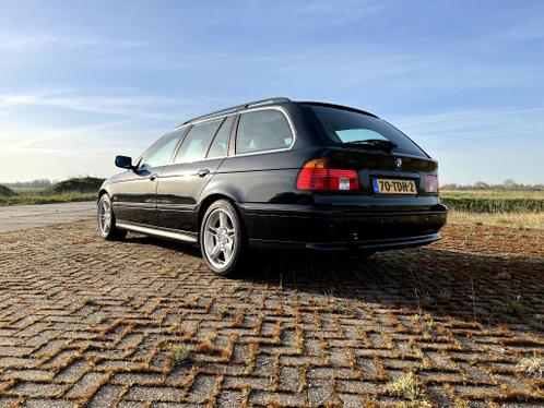 BMW 5-Serie 2.5 I 525 Touring AUT 2002 Zwart