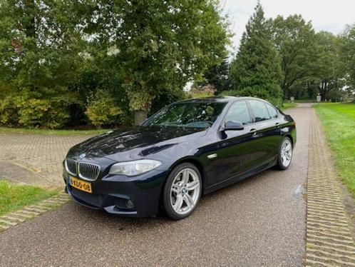 BMW 5-Serie 3.0 525D AUT 2011 Zwart