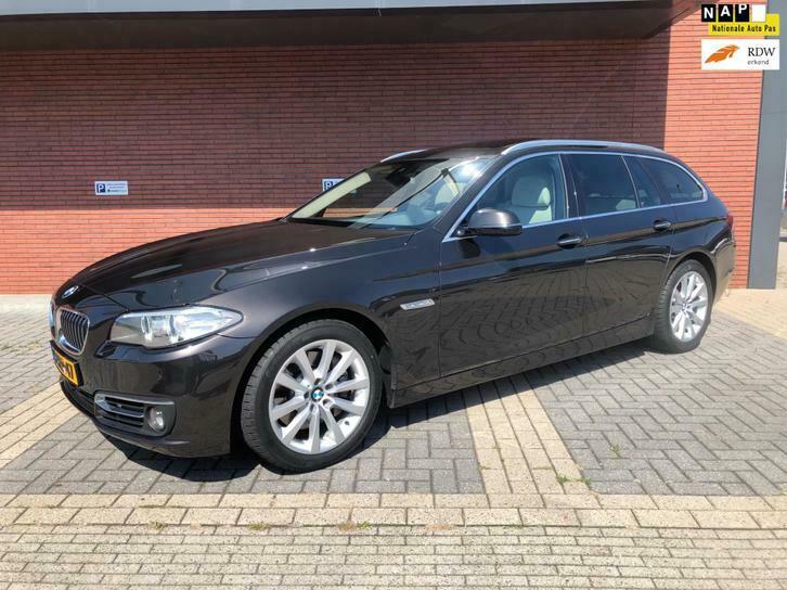 BMW 5-Serie 3.0 530D XD Touring AUT 2013 Bruin 1e eigenaar