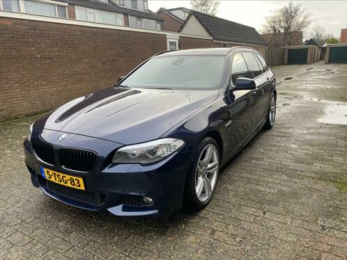 BMW 5-Serie 3.0 I 535i Touring M-pakket